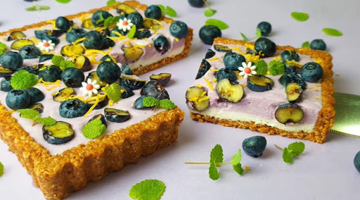 Bánh tart việt quất mix granola